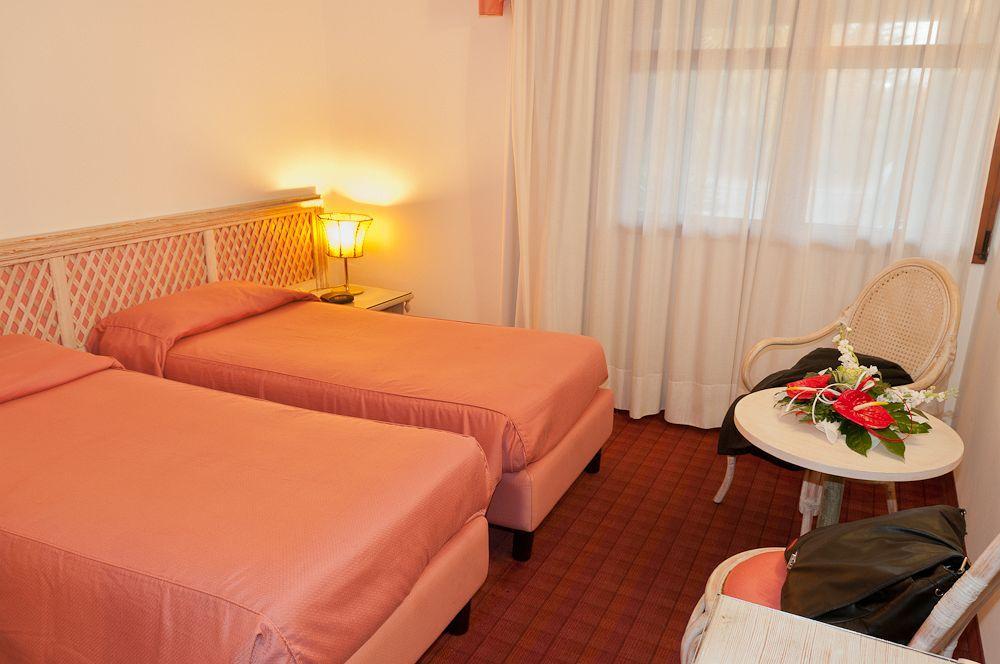 Hotel Villa Isabela Sant'Angelo  Exterior photo